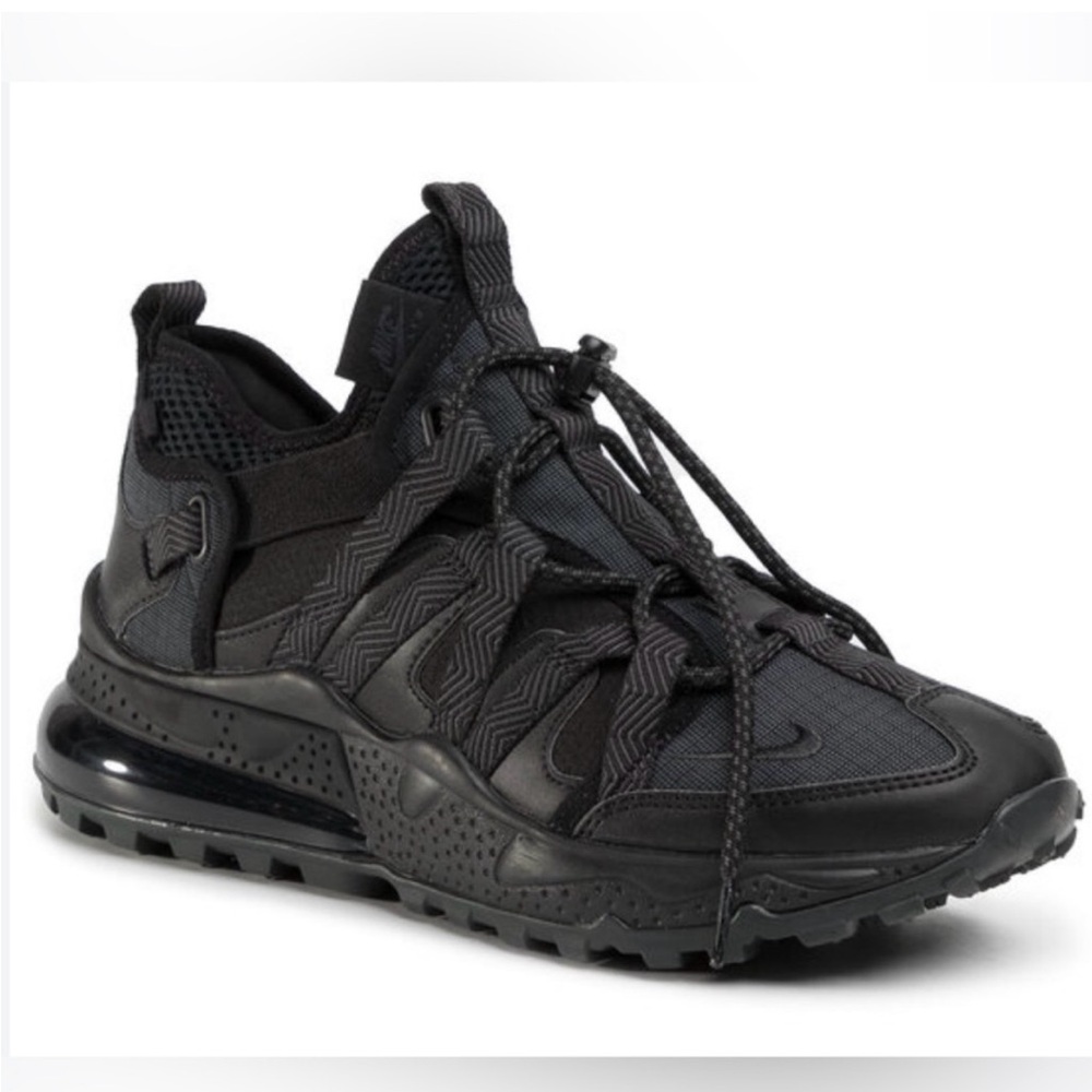 Nike Air Max 270 Bowfin Triple Black Sneakers Men’s Size 10.5